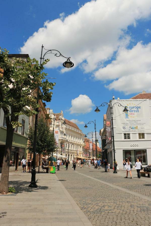 Corso Comfort Apartments Sibiu Esterno foto